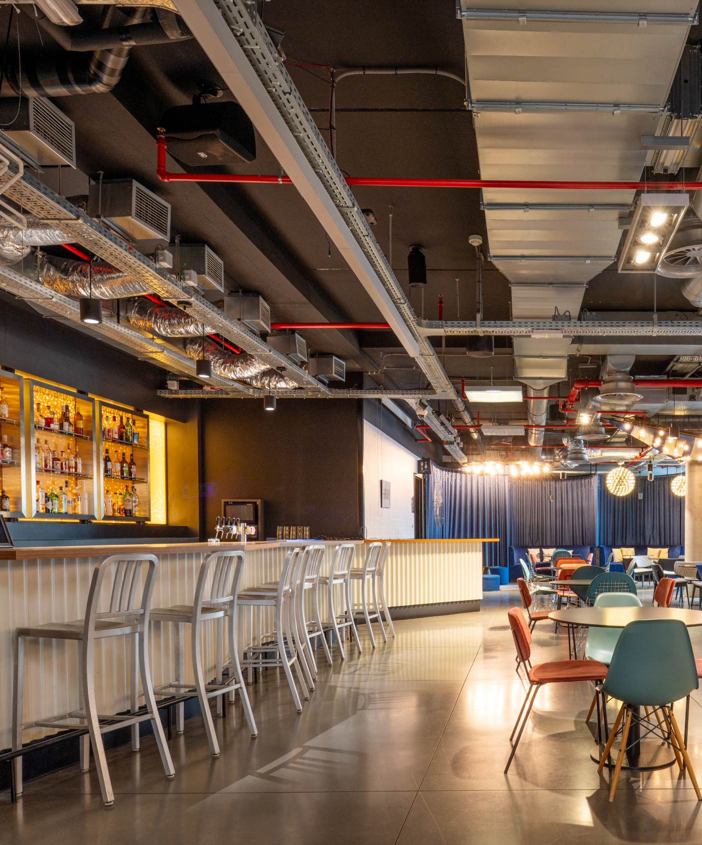 Barbereich im Pestana Brussels Schuman, Hotel in Brüssel nahe dem Europäischen Parlament