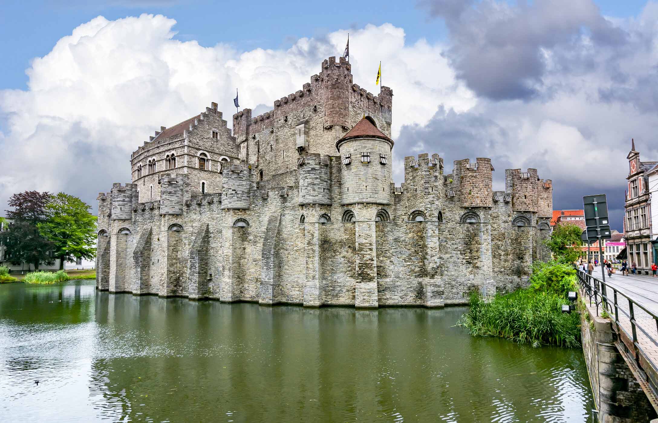 Séjournez dans un hôtel central en Belgique et découvrez Gand, près de Bruxelles