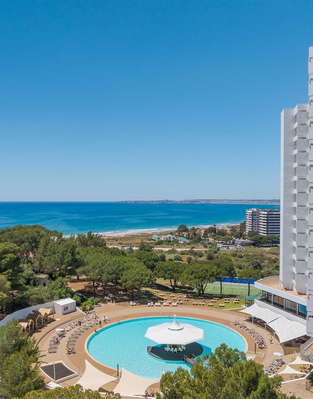 Vue extérieure de Pestana Blue Alvor Beach, un hôtel tout compris dans l'Algarve