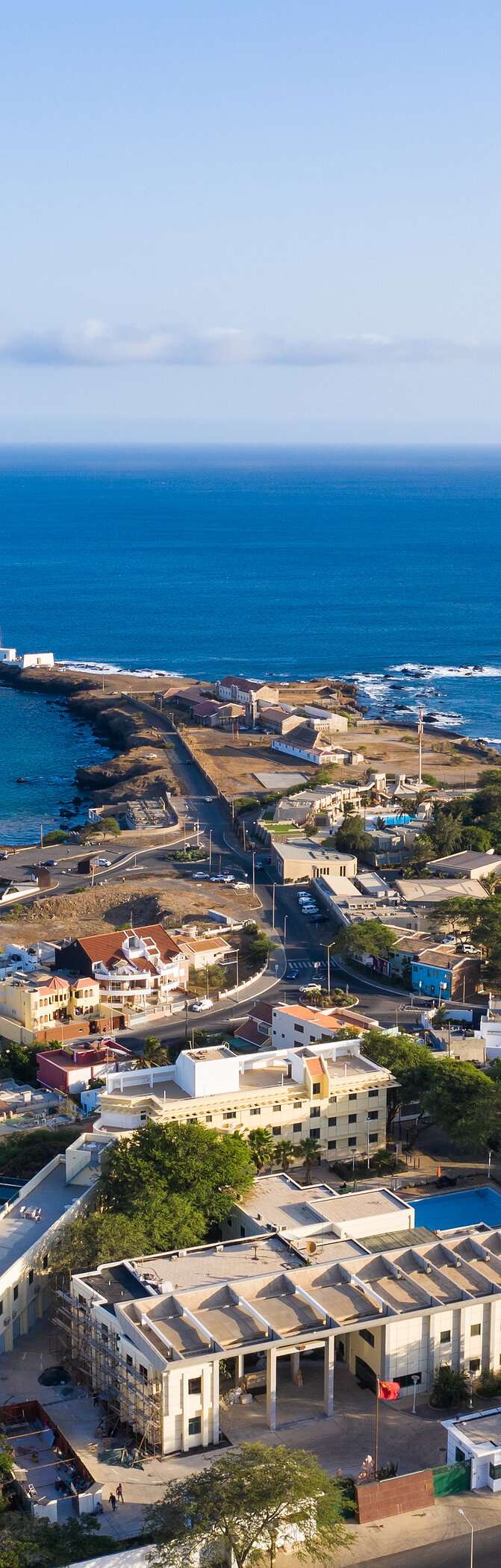 Ontdek het aanbod van Pestana Hotel Group in Praia, verblijf in een centraal resort en geniet van de hoofdstad