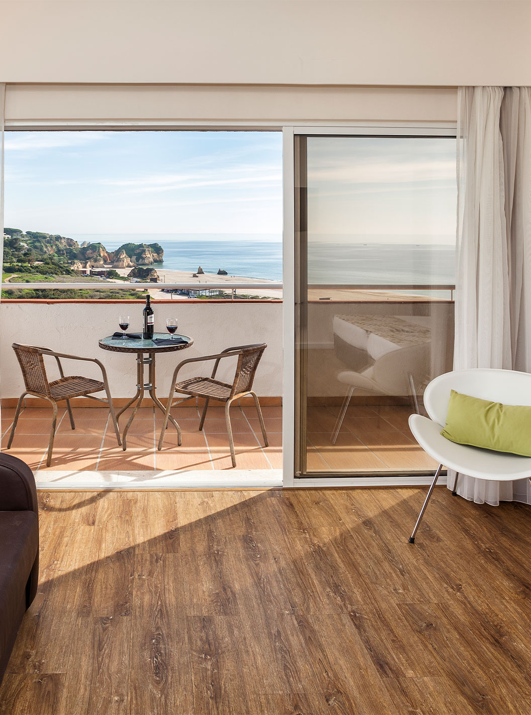 De Superior Studio Vista Mar van Pestana Alvor Atlântico heeft een balkon met een adembenemend uitzicht op zee