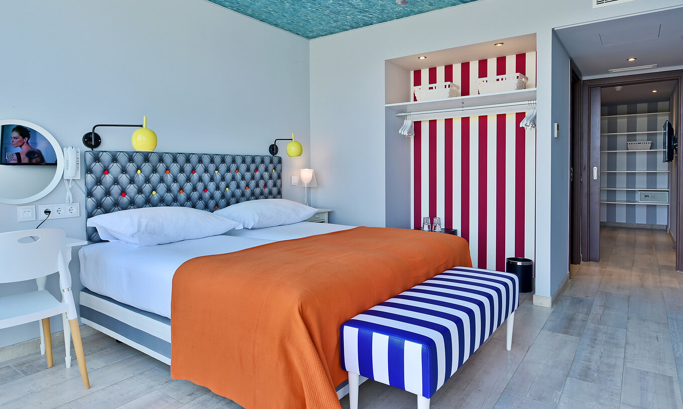 De Suite Duplex Zeezicht van Pestana Alvor South Beach heeft twee eenpersoonsbedden naast elkaar.
